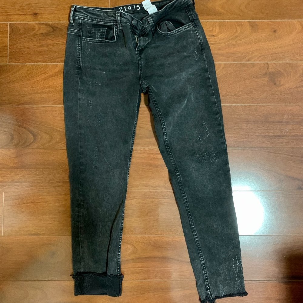 Zara Distressed Jeans